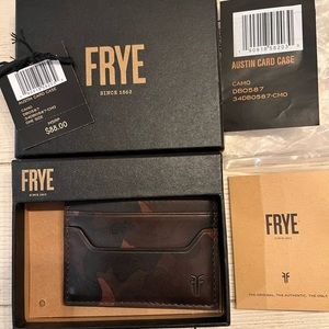 NWT Frye Austin camo leather card case